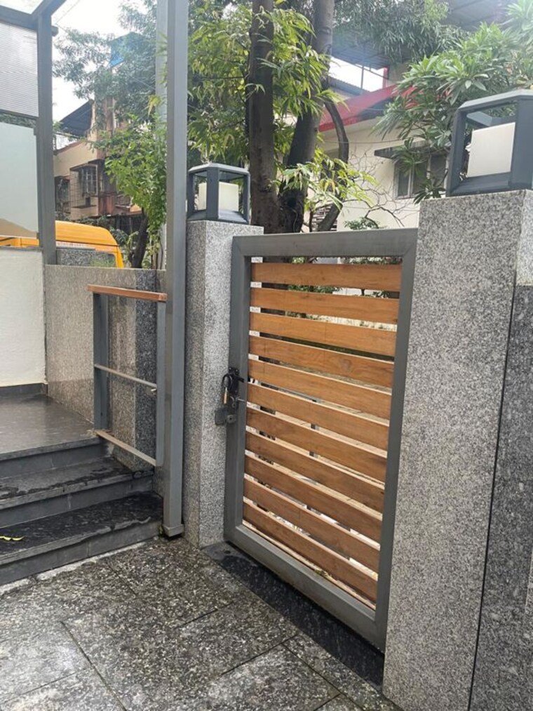 Balcony, nerul sector 17 4 Bedroom 1980 Sq.Ft. Independent House In Nerul Sector 17 Navi Mumbai 9920277