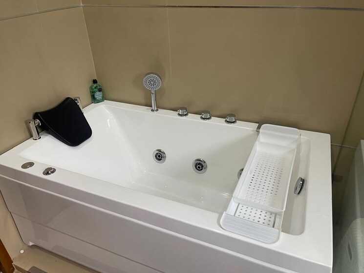 Bathroom, nerul sector 17 4 Bedroom 1980 Sq.Ft. Independent House In Nerul Sector 17 Navi Mumbai 9920277