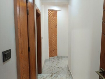 Bedroom in 3 BHK Builder Floor at Sector 73 – for Sale