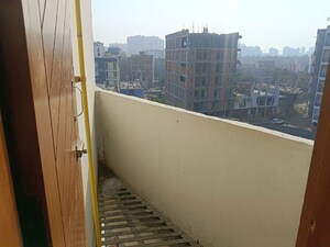 Balcony in 3 BHK Builder Floor at Sector 73 – for Sale