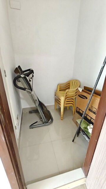 Staircase in 4 BHK Apartment at DB Realty Orchid Woods, Goregaon East – for Rent