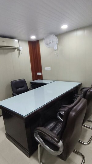  Office Space in IT/SEZ For Rent in DLF Vibhuti Khand, Gomti Nagar