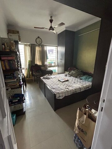 2 BHK Apartment For Rent in Group Seven Rushi Heights, Goregaon East