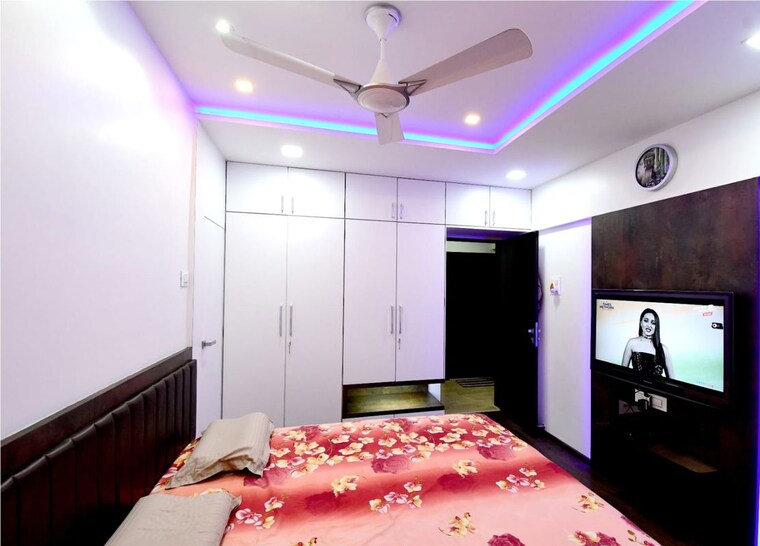 Bedroom, everest-world-solitare 2 Bedroom 620 Sq.Ft. Apartment In Kolshet Road Thane 9920457