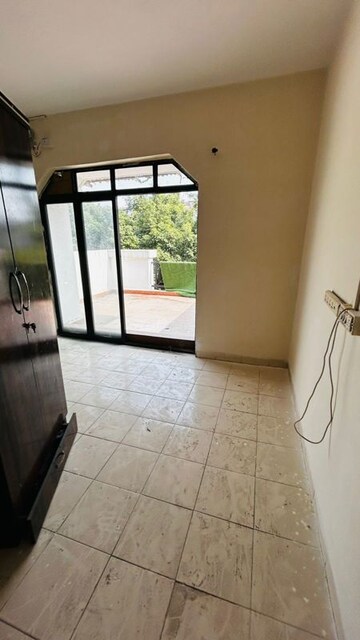  Penthouse For Rent in Viman Nagar