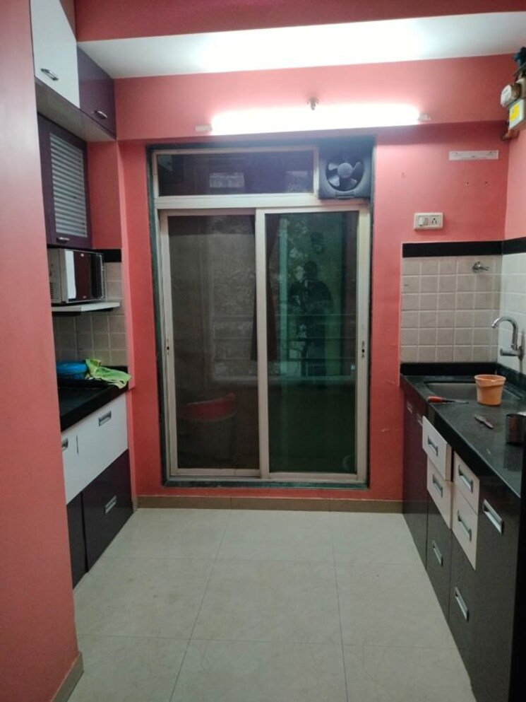 Room, mahavir-kalpavruksha 1 Bedroom 491 Sq.Ft. Apartment In Ghodbunder Road Thane 9920483