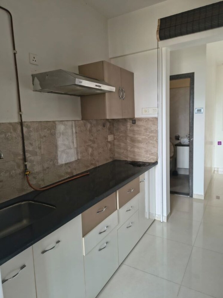 Kitchen, puranik-rumah-bali 1 Bedroom 462 Sq.Ft. Apartment In Ghodbunder Road Thane 9920501