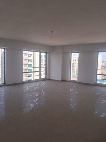 Room in  Office Space at Navrangpura – for Rent