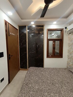 Bedroom in 1 BHK Builder Floor at Govindpuri – for Rent