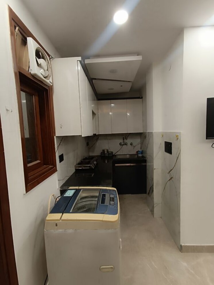 Kitchen, govindpuri 1 Bedroom 450 Sq.Ft. Builder Floor In Govindpuri Delhi 9920519