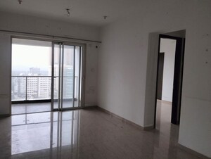 Room in 2 BHK Apartment at JP Decks, Goregaon East – for Sale