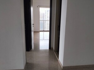 Room in 2 BHK Apartment at JP Decks, Goregaon East – for Sale