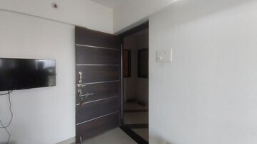 Room in 1 BHK Apartment at Haware Estate, Kasarvadavali – for Rent