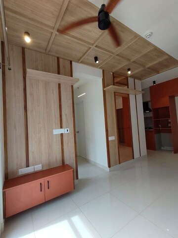 Room in 2 BHK Apartment at Prestige Finsbury Park Hyde, Bagaluru – for Rent