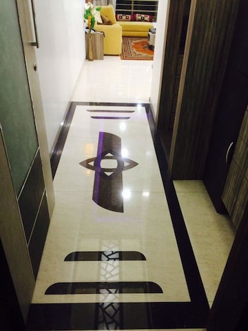 Staircase in 2.5 BHK Apartment at Oberoi Realty Woods, Goregaon East – for Rent