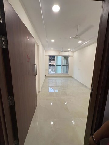 1 BHK Apartment For Sale in Kamlesh Apartment, Andheri East