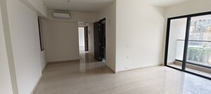 Room in 2 BHK Apartment at Kalpataru Magnus, Bandra East – for Rent