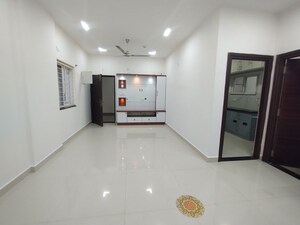 Room in 3.5 BHK Apartment at Prestige High Fields, Gachibowli – for Rent