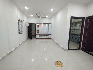 Room in 3.5 BHK Apartment at Prestige High Fields, Gachibowli – for Rent