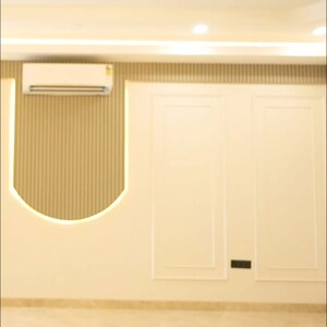 Building Lobby in 3 BHK Builder Floor at Sector 23 – for Sale