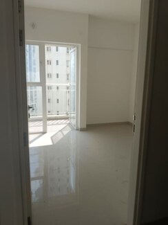 2.5 BHK + Extra Room Apartment For Sale in Godrej Greens