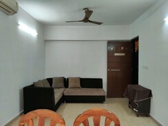 1 BHK + Pooja Room Apartment For Rent in Hiranandani Estate Flora