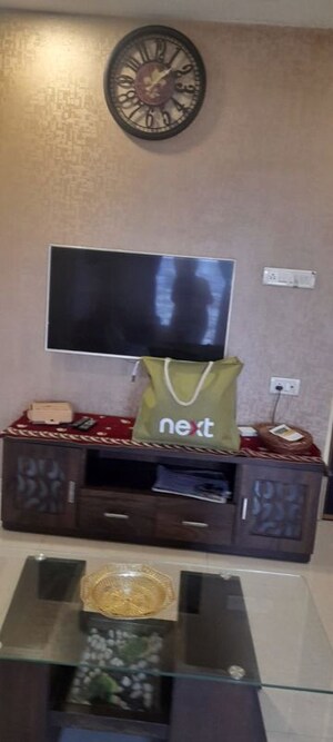 Furnished Amenities in 1 BHK Apartment at Hiranandani Estate, Ghodbunder Road – for Rent