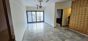 Room in 2 BHK Apartment at Thane West – for Rent