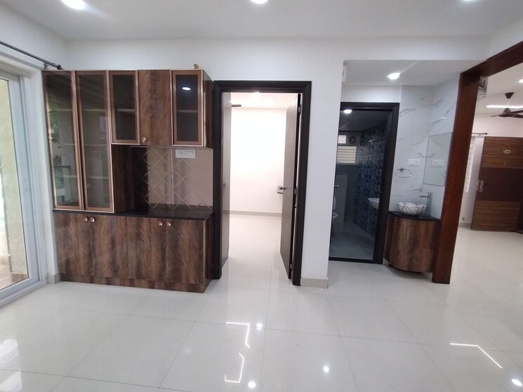Room, svc-tree-walk 3 Bedroom 1622 Sq.Ft. Apartment In Kondapur Hyderabad 9920667