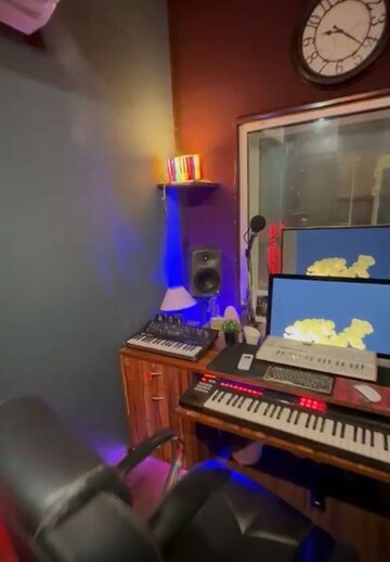 Bedroom in  Office Space at Stanford Plaza, Andheri West – for Rent