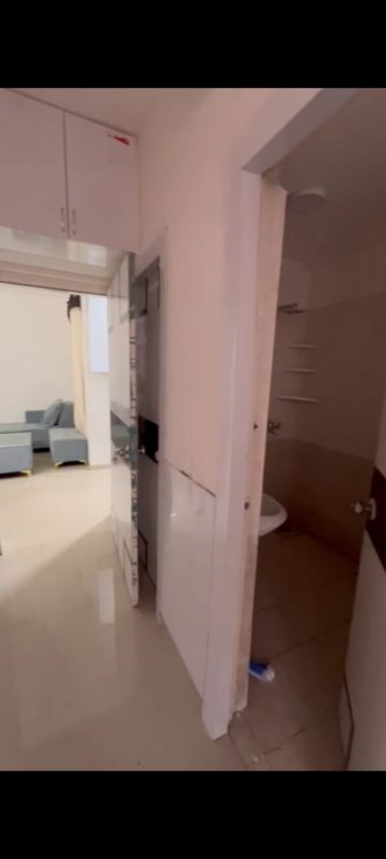 Bathroom, shree-vardhman-green-court 1 Bedroom 432 Sq.Ft. Apartment In Sector 90 Gurgaon 9920697