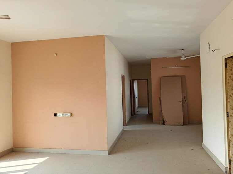 Room, godrej-garden-city 3 Bedroom 1785 Sq.Ft. Apartment In Jagatpur Ahmedabad 9920743