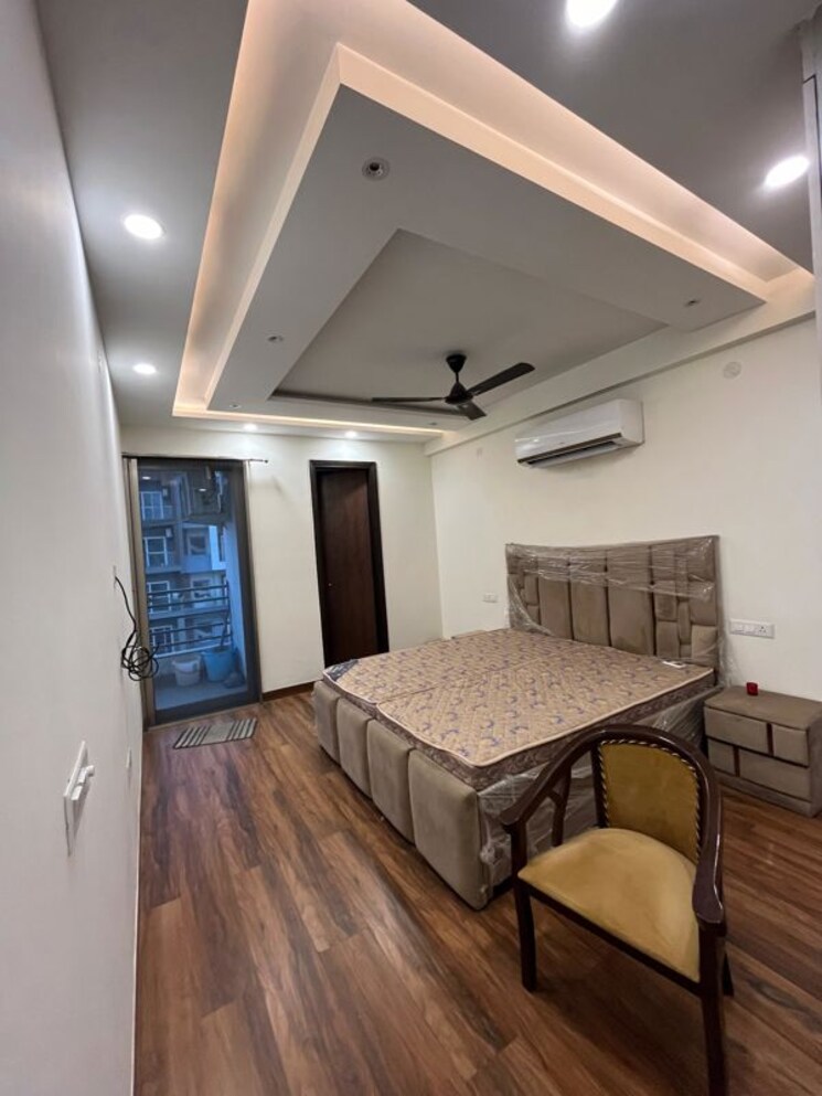 Master Bedroom, sector 57 3 Bedroom 200 Sq.Yd. Builder Floor In Sector 57 Gurgaon 9920750