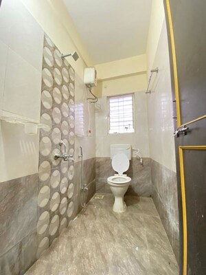 Bathroom in 1 BHK Apartment at Kalyani Nagar – for Rent