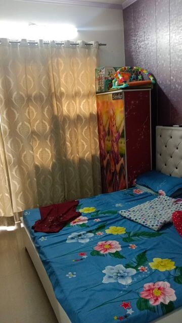Bedroom in 2.5 BHK Builder Floor at Dhakoli – for Sale