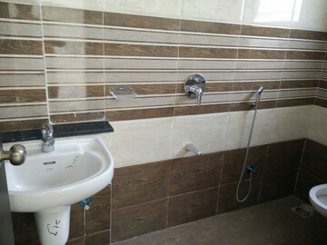 Bathroom in 2 BHK Apartment at Rambaug Colony – for Sale