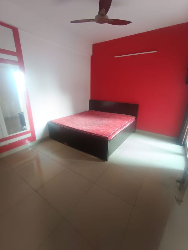 2 BHK + Extra Room Apartment For Sale in Amrapali Terrace Homes