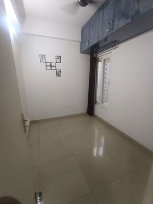 Room in 2 BHK Apartment at Amrapali Terrace Homes, Tech Zone 4 Greater Noida – for Sale