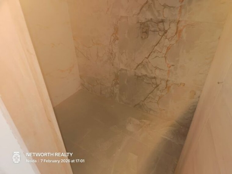 Bathroom, sector 73 2 Bedroom 980 Sq.Ft. Builder Floor In Sector 73 Noida 9920794