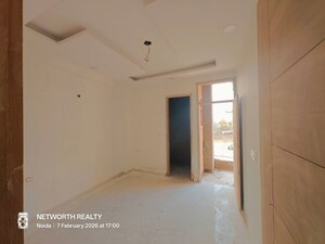 Bedroom in 2 BHK Builder Floor at Sector 73 – for Sale