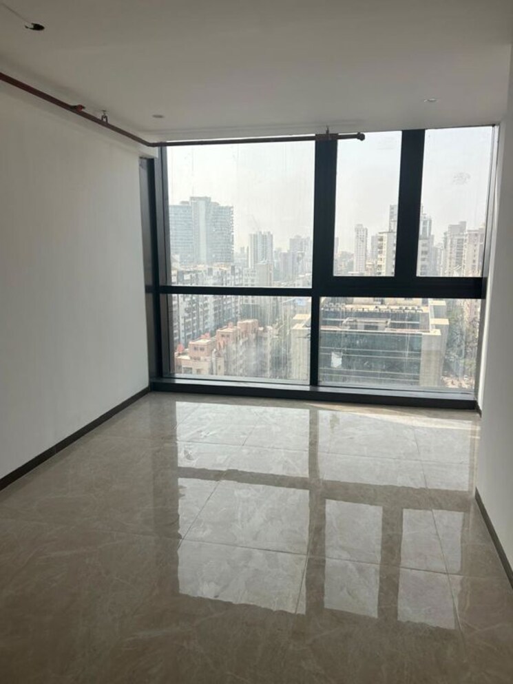 Room, chandra-arc-one Commercial Office Space 610 Sq.Ft. In Andheri West Mumbai 9920803