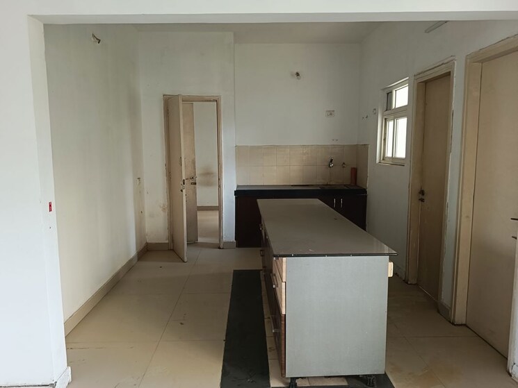 Kitchen, godrej-garden-city 4 Bedroom 2285 Sq.Ft. Apartment In Jagatpur Ahmedabad 9920817