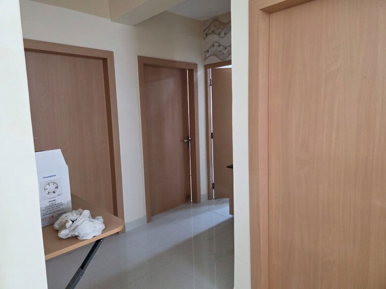 Other, sector 19b dwarka 3 Bedroom 1800 Sq.Ft. Apartment In Sector 19b Dwarka Delhi 9919952