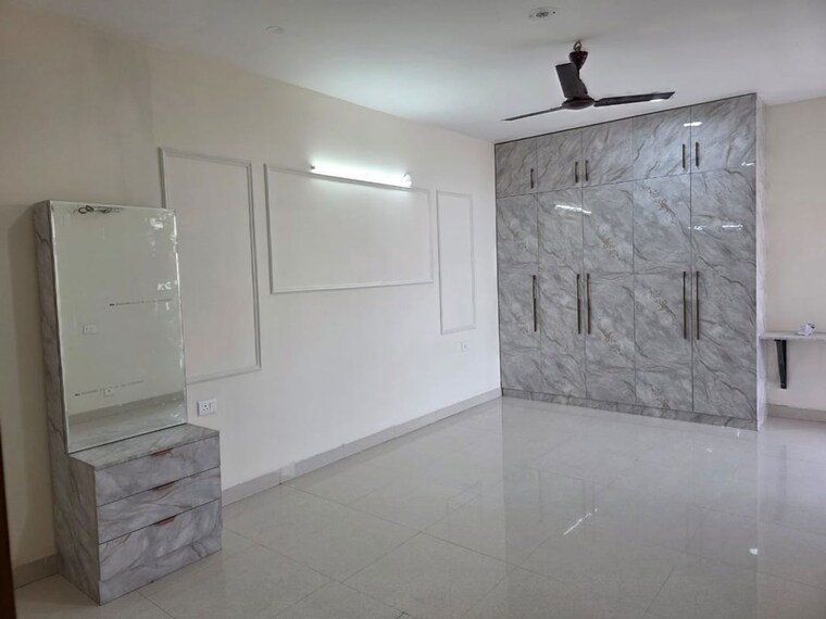 Bedroom, sector 19b dwarka 3 Bedroom 1800 Sq.Ft. Apartment In Sector 19b Dwarka Delhi 9919952