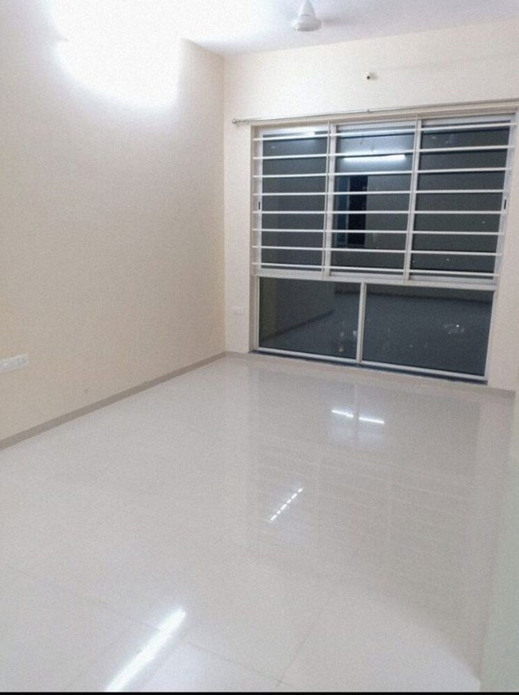 Room, sheth-vasant-lawns 3 Bedroom 780 Sq.Ft. Apartment In Laxmi Nagar Thane 9920821