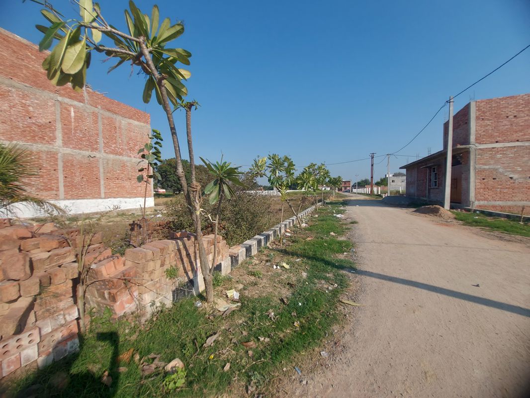 Plot For Sale in Eldeco Shaurya