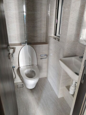Bathroom in 1 BHK Apartment at Hiranandani Sorrento, Powai – for Rent