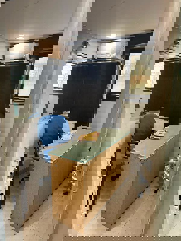 Office Space For Rent in Oberoi Chambers