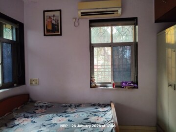 Room in 2 BHK Apartment at Uma Sadan Chembur, Chembur – for Rent