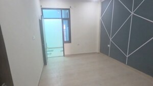 Room in 3 BHK Villa at Gomti Nagar – for Rent